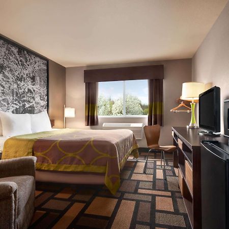Super 8 By Wyndham Akron S/Green/Uniontown Oh Buitenkant foto