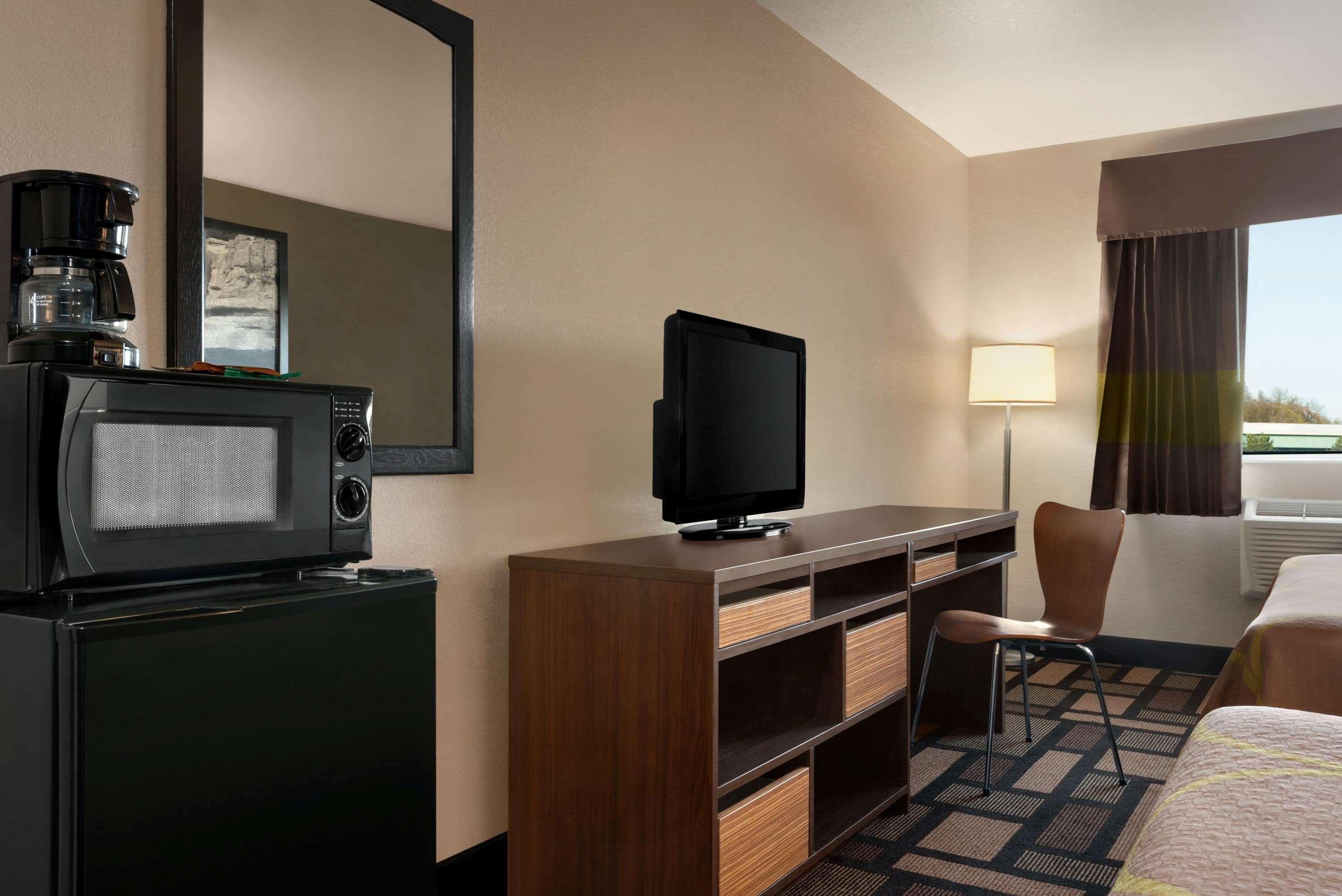 Super 8 By Wyndham Akron S/Green/Uniontown Oh Buitenkant foto